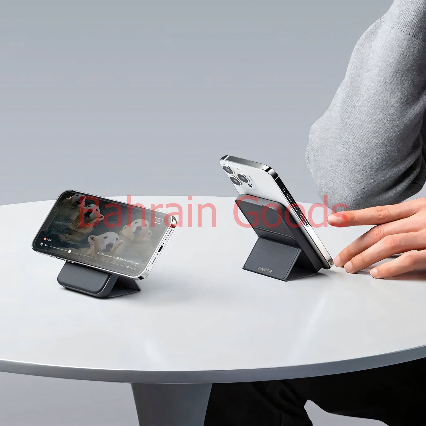 Anker 622 Magnetic Battery (MagGo) With Stand