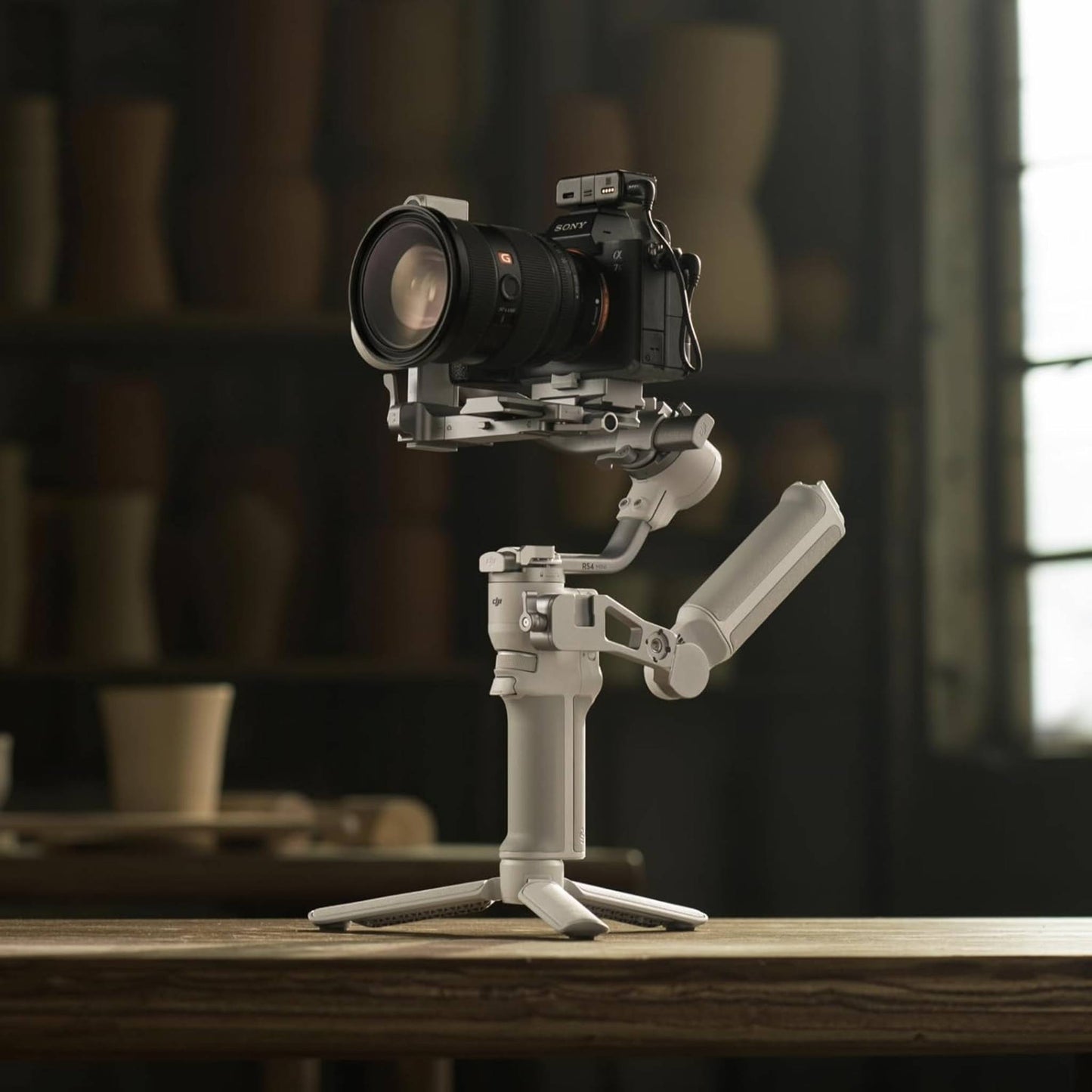 DJI RS 4 Mini Combo, Gimbal Stabilizer for Cameras