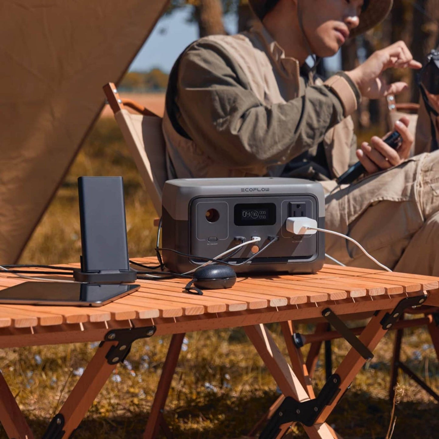 EcoFlow RIVER 2 Portable Power Station | 256Wh capacity and 300W output